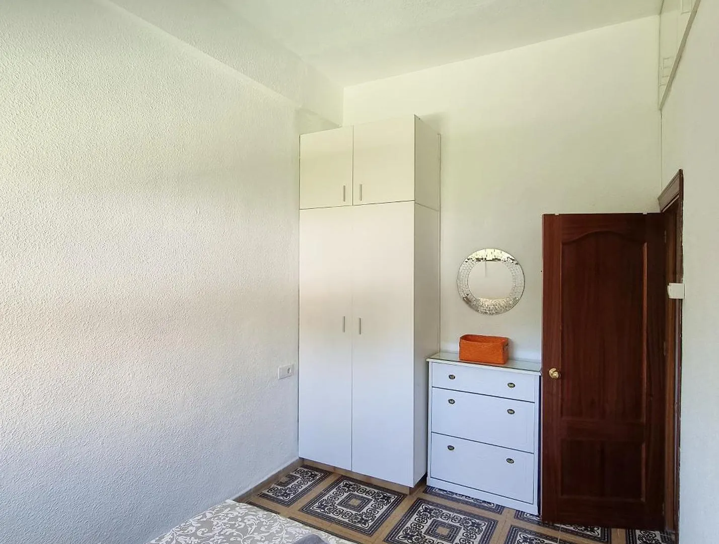 Tinoko Apartament In La Carihuela Beach Torremolinos